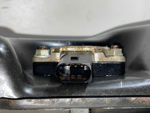 Load image into Gallery viewer, OIL PAN Audi A8 2003 03 2004 04 2005 05 2006 06 - NW119624
