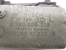 Load image into Gallery viewer, HEADLIGHT WIPER MOTOR Volvo XC70 2001 01 - 820242
