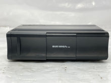 Load image into Gallery viewer, CD CHANGER Infiniti G35 2007 07 2008 08 - NW137005
