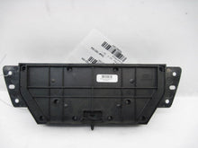 Load image into Gallery viewer, FRONT TEMPERATURE CONTROLS Land Rover LR2 1960-2011 - 821093
