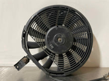 Load image into Gallery viewer, RADAITOR FAN ASSEMBLY Audi A6 S4 S6 00 01 02 03 04 - NW63651
