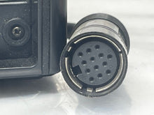 Load image into Gallery viewer, CD Changer Audi TT 2000 00 2001 01 02 03 04 05 06 - NW136215
