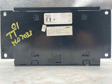 Load image into Gallery viewer, AMPLIFIER Audi TT 00 01 02 03 04 05 06 - NW136216
