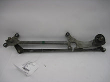 Load image into Gallery viewer, WIPER TRANSMISSION TOYOTA SOLARA 04 05 06 - 822043
