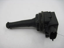Load image into Gallery viewer, IGNITION COIL Volvo S60 V70 C70 S70 XC90 99 00 01 - 08 - 822407
