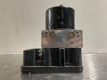 Load image into Gallery viewer, ABS PUMP Volvo V70 S70 V40 05 06 07 - NW2843
