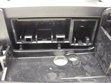 Load image into Gallery viewer, Console BMW 320i 328i 2013 13 - 824210
