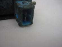 Load image into Gallery viewer, THROTTLE BODY Jaguar XJ12 XJS 1993 93 1994 94 95 96 - 825134
