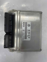 Load image into Gallery viewer, ECU ECM COMPUTER VW Passat 2004 04 2005 05 1.8 - NW62808
