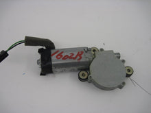 Load image into Gallery viewer, SUNROOF MOTOR Volvo S60 2004 04 - 826167
