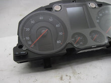 Load image into Gallery viewer, SPEEDOMETER CLUSTER Volkswagen Passat 2008 08 - 826701
