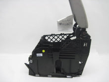 Load image into Gallery viewer, CONSOLE LID Volkswagen EOS 2007 07 - 827370

