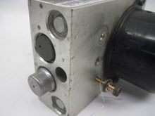 Load image into Gallery viewer, ABS ANTI-LOCK BRAKE PUMP Nissan Pathfinder 05 06 07 08 - 827609
