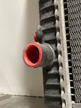 Load image into Gallery viewer, RADIATOR Mercedes C230 1997 97 1998 98 1999 99 2000 00 - NW132359
