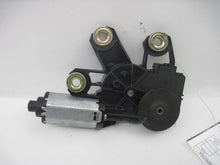 Load image into Gallery viewer, REAR WIPER MOTOR Volkswagen Touareg 2004 04 2005 05 - 828924
