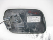 Load image into Gallery viewer, Fuel Filler Door Volkswagen Touareg 2005 05 - 831738
