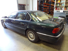 Load image into Gallery viewer, AC A/C AIR CONDITIONING COMPRESSOR BMW 750il 98 99 00 01 - NW42302
