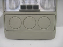 Load image into Gallery viewer, Console Land Rover LR3 2005 05 - 833670
