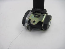 Load image into Gallery viewer, FRONT PASSENGER SEAT BELT &amp; RETRACTOR ONLY Gl450 ML320 ML350 06-07 - 833930
