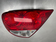Load image into Gallery viewer, TAIL LIGHT LAMP ASSEMBLY Jaguar S Type 00 01 02 03 04 Right - NW181281
