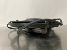 Load image into Gallery viewer, RADIATOR FAN ASSEMBLY Passat 2001 01 02 03 04 05 - NW63637
