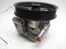 Load image into Gallery viewer, POWER STEERING PUMP Jaguar X Type 02 03 04 05 06 - 836336
