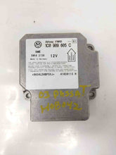 Load image into Gallery viewer, Air Bag computer Passat 2004 04 2005 05 - NW38808
