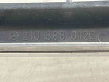 Load image into Gallery viewer, GRILL Mercedes E300D E320 E55 1996 96 1997 97 98 99 - NW98525
