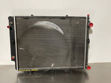 Load image into Gallery viewer, RADIATOR Mercedes E320 1996 96 1997 97 - NW132387
