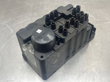 Load image into Gallery viewer, Vacuum Pump  MERCEDES 400 1993 - NW189262
