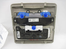 Load image into Gallery viewer, Console Land Rover LR3 2006 06 - 838935
