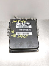 Load image into Gallery viewer, ECU ECM Computer  MERCEDES 300E 1992 - NW61673
