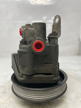 Load image into Gallery viewer, Power Steering Pump  BMW 525I 1995 - NW163113
