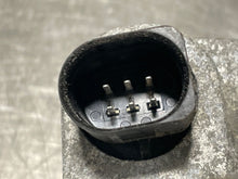 Load image into Gallery viewer, THROTTLE BODY BMW 320I 325I 525I X3 Z3 Z4 01 02 03 - 06 - NW177759
