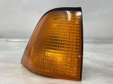 Load image into Gallery viewer, PARKLAMP BMW 328i M3 325i 318i 92 93 94 - 99 Right - NW82104
