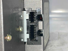 Load image into Gallery viewer, Radio Cadillac Seville 2003 - NW135502

