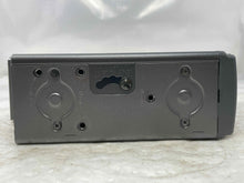 Load image into Gallery viewer, Radio Cadillac Seville 2003 - NW135502
