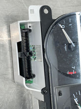 Load image into Gallery viewer, SPEEDOMETER CLUSTER Jaguar XJ8 XK8 1998 98 1999 99 - NW160707
