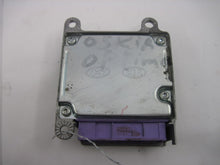 Load image into Gallery viewer, AIR BAG CONTROL MODULE COMPUTER Kia Magentis Optima 2001-2006 - 843886
