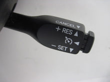 Load image into Gallery viewer, STEERING WHEEL Scion TC 2005 05 - 844102
