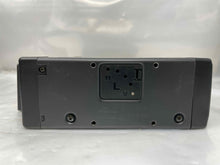Load image into Gallery viewer, CD CHANGER ML320 ML 350 ML 500 ML55 2002 02 03 04 05 - NW138912

