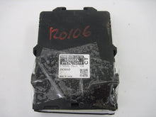 Load image into Gallery viewer, TRANSMISSION CONTROL MODULE COMPUTER CT200H Prius Prius V 11-12 - 844594
