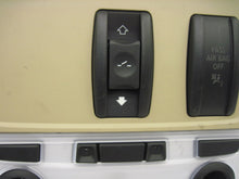 Load image into Gallery viewer, Console BMW 328i 2007 07 - 844788
