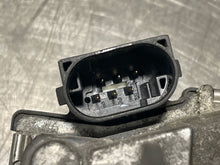 Load image into Gallery viewer, THROTTLE BODY MERCEDES C-CLASS SLK 99 - 04 - NW178314
