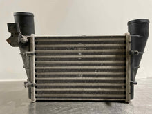 Load image into Gallery viewer, INTERCOOLER Audi A4 Passat 1999 99 2000 00 2001 01 02 - NW106400

