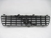 Load image into Gallery viewer, GRILLE Volvo S60 2001 01 2002 02 2003 03 2004 04 - 845880
