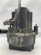 Load image into Gallery viewer, AIR INJECTION PUMP SMOG Porsche Boxster 1998 98 1999 99 - NW8231
