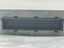 Load image into Gallery viewer, ECU ECM Computer  SAAB 9-5 2007 - NW62166
