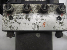 Load image into Gallery viewer, ABS PUMP Subaru Legacy 2005 05 2006 06 Auto - 852840
