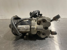 Load image into Gallery viewer, ABS PUMP Volvo 850 1993 93 94 95 - NW2826

